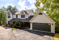 1613 Bayview Dr exteriors