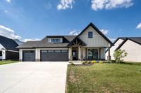 7629 Melrose Ln