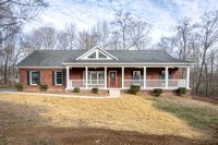 4400 Lake Forest Dr