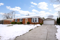 1424 Ridgeway Dr