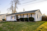 821 Holly Dr