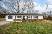 7129 Peach Tree Ln