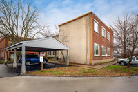 2900 Middle Road Apt 16