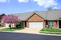 2136 Pickwick Dr