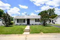 1505 Elliot Ave