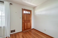 3512 Hollmans Lane