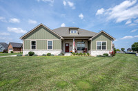 1738 Champions Ct